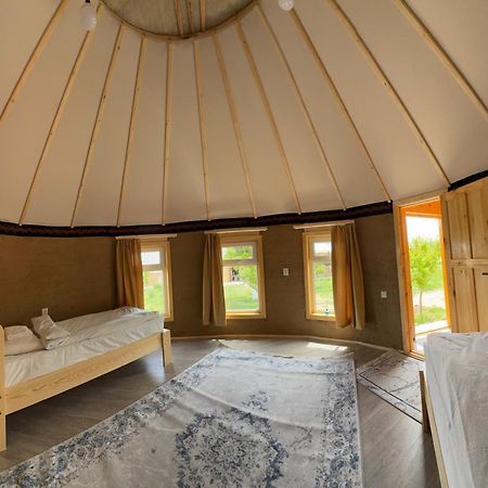 Bosogo Yurt Camp Hotel Bokonbayevo Ngoại thất bức ảnh